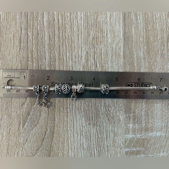 Silver pandora charm bracelet - Picture 3 of 3